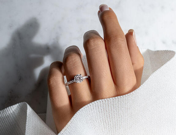 Pavé verlovingsringen met diamanten