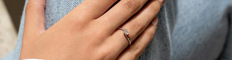 Verlovingsring met 1/4-karaats diamant