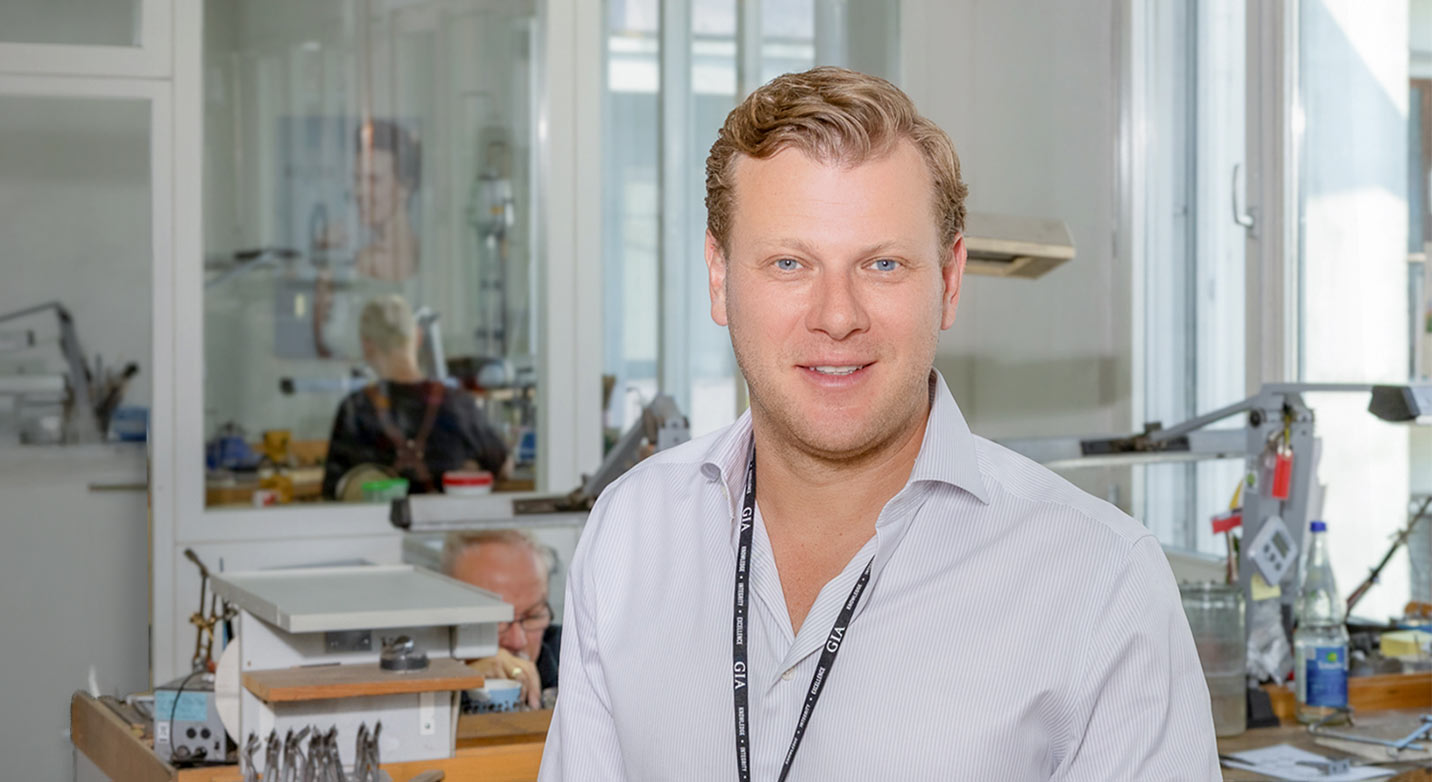 Alexander Scholl, Oprichter van VERLOVINGSRINGEN.nl