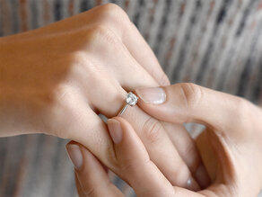 Verlovingsring Classic 4 in 14K witgoud met Lab-grown diamant 0,75ct E/VS
