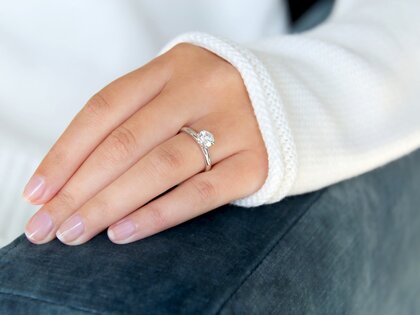 Verlovingsring Classic 6 in 18K witgoud met diamant 2,50ct H/SI
