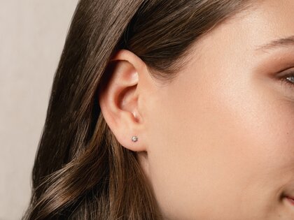 Oorbellen Classic in 14K witgoud met diamanten 0,10ct G/SI