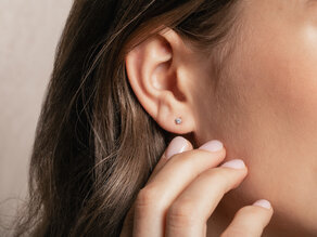 Oorbellen Modern in 14K witgoud met diamanten 0,10ct G/SI