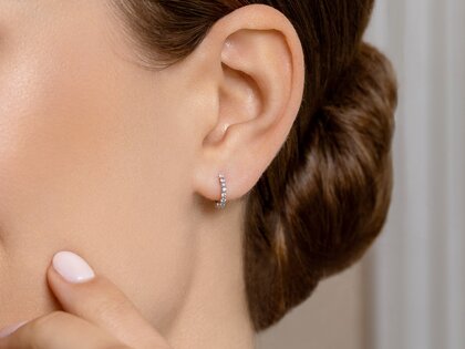 Creolen Dawn in 14K witgoud met diamanten 0,16ct G/SI