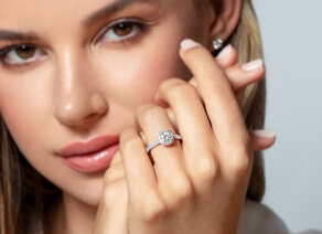 Verlovingsring Pure Infinity in 18K geelgoud met diamanten 0,90ct G/SI