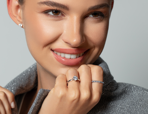 Verlovingsring Trinity in 14K witgoud gepolijst