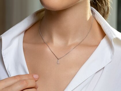 Letterhanger Diamond Letter Petite L in 14K geelgoud