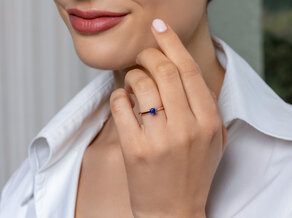 Geboortesteen ring Classic 4 september in 14K geelgoud met saffier 0,10ct