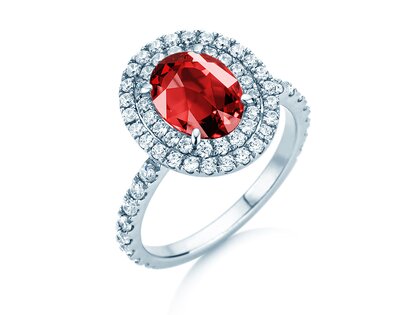 Verlovingsring Double Halo in 9K witgoud met robijn 2,50ct en diamanten 0,80ct