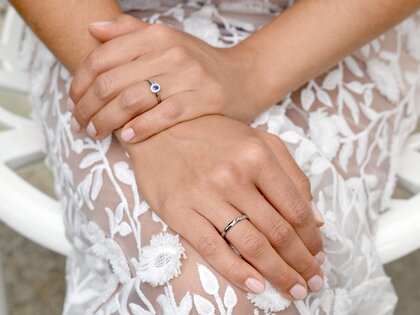 Verlovingsring Jolie in 18K witgoud met saffier 0,25ct en diamanten 0,06ct