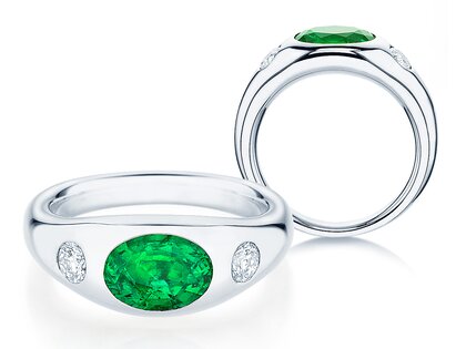 Ring Three-Stone Signet in 9K witgoud met smaragd 1,35ct en natuurlijke diamanten 0,30ct