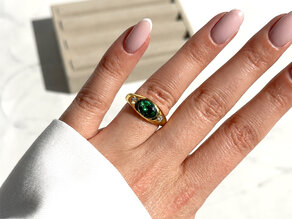 Ring Three-Stone Signet in 9K witgoud met smaragd 1,35ct en natuurlijke diamanten 0,30ct