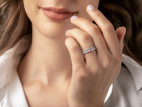 Verlovingsring Oval Cut Infinity in 9K geelgoud met Lab-grown diamanten 1,84ct E/VS