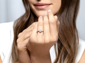 Verlovingsring Bloom in 14K witgoud met diamanten 0,22ct G/SI