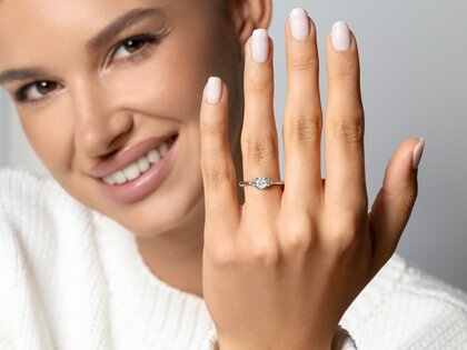 Verlovingsring Vivid Diamond in 18K witgoud met diamanten 0,43ct G/SI