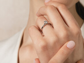 Verlovingsring Classic 4 Hidden Halo in 14K geelgoud met Lab-grown diamanten 0,57ct E/VS