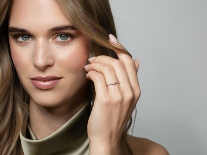 Verlovingsring Classic 4 Pavé in 14K witgoud met diamanten 0,30ct G/SI