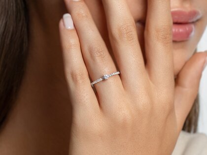 Verlovingsring Classic 4 Pavé in platina 950/- met diamanten 0,35ct G/SI