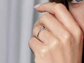 Verlovingsring Classic 6 Hidden Halo in 14K witgoud met diamanten 0,30ct G/SI