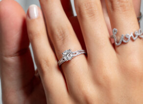 Verlovingsring Dynasty in 18K witgoud met diamanten 1,27ct G/SI