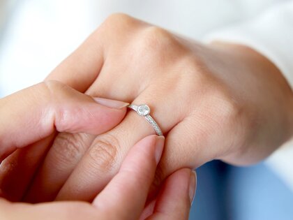 Verlovingsring Eternal Pavé in 14K witgoud met diamanten 0,40ct G/SI