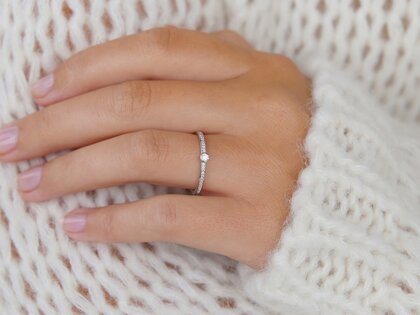 Verlovingsring Eternal Pavé in 14K witgoud met diamanten 0,21ct G/SI