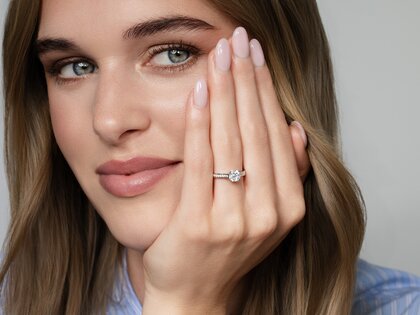 Verlovingsring Surprise Pavé in 9K witgoud met diamanten 1,28ct G/SI