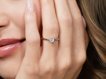 Verlovingsring Classic 4 in 14K witgoud met diamant 0,40ct H/SI