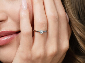 Verlovingsring Classic 4 in 14K witgoud met diamant 0,40ct H/SI
