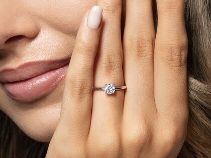 Verlovingsring Classic 4 in 14K witgoud met diamant 0,50ct H/SI