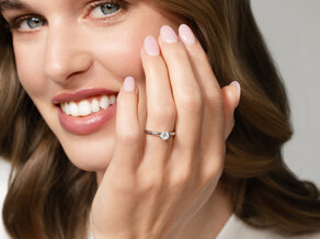 Verlovingsring Classic 6 in 18K witgoud met diamant 0,60ct H/SI