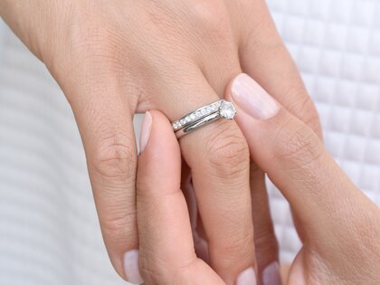 Verlovingsring Classic 6 in 18K witgoud met diamant 0,75ct H/SI