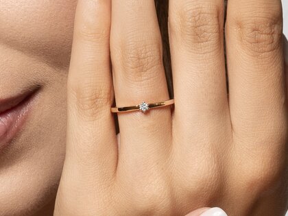 Verlovingsring Classic Petite in 14K roségoud met diamant 0,05ct G/SI