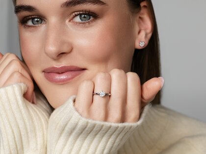 Verlovingsring Compass in 9K witgoud met diamant 1,00ct