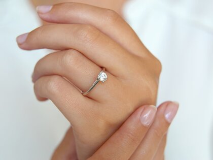 Verlovingsring Delight in 14K witgoud met diamant 0,50ct H/SI