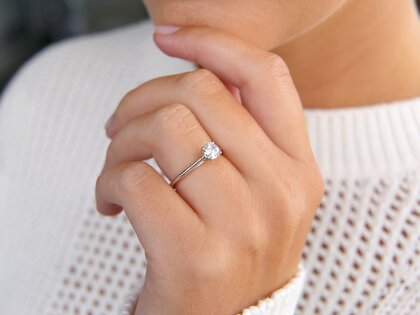 Verlovingsring Delight in 14K witgoud met diamant 0,50ct H/SI