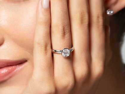Verlovingsring Eternal in 9K witgoud met diamant 1,00ct H/SI