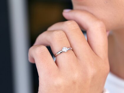 Verlovingsring Eternal in 9K witgoud met diamant 0,25ct H/SI