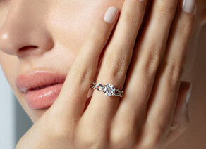 Verlovingsring Evoke in 9K witgoud met diamant 1,00ct H/SI