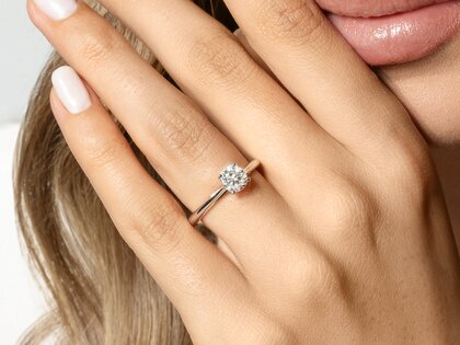Verlovingsring Heaven 4 in 14K witgoud met diamant 0,75ct G/SI