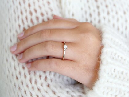 Verlovingsring Heaven 4 in 9K witgoud met diamant 0,20ct D/IF