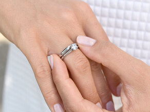 Verlovingsring Heaven 4 in 14K witgoud met diamant 0,75ct G/SI