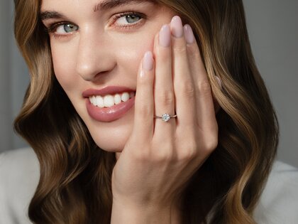 Verlovingsring Heaven 6 in 9K witgoud met diamant 0,75ct G/SI