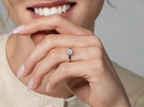 Verlovingsring Melody in 14K roségoud met diamant 1,00ct G/IF