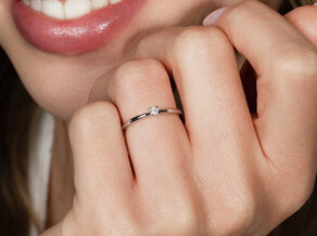 Verlovingsring Modern Petite in 14K roségoud met diamant 0,05ct G/SI