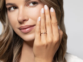 Verlovingsring Modern Petite in 14K roségoud met diamant 0,05ct G/SI