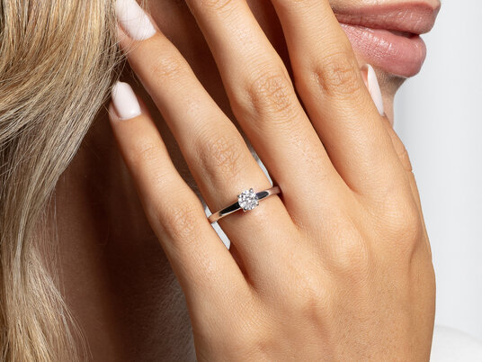 Verlovingsring Modern in zilver