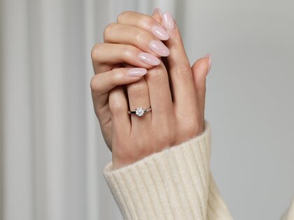 Verlovingsring Modern in 9K witgoud met diamant 1,00ct H/SI