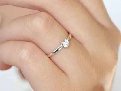Verlovingsring Pure in 9K geelgoud met diamant 0,23ct G/SI