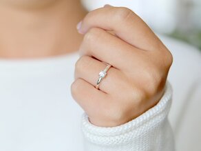 Verlovingsring Pure in 14K geelgoud met diamant 0,30ct G/SI